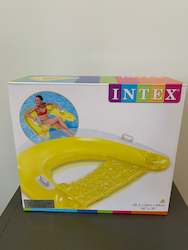 Swimming pool operation: Intex Pool Sit & Float