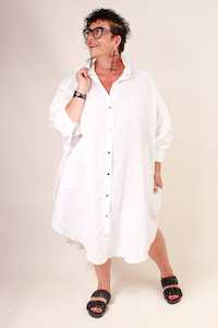 TCD Georgie Shirt - White Linen (LUCKY LAST SIZE - OS = 14-24)