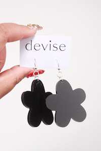 Devise Mary Quant Flower Earrings - Black