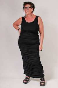 Clothing: TCD Long Rouched La Bella - Black