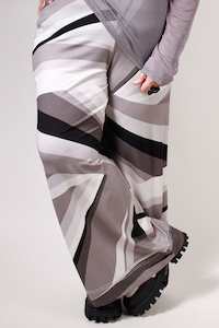 Clothing: TCD Suzie High waisted Wide Leg Pants - Grey Scape (LUCK LAST SIZE - 5 = 24)