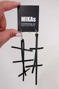 Mikas Web 2 Earrings - Black