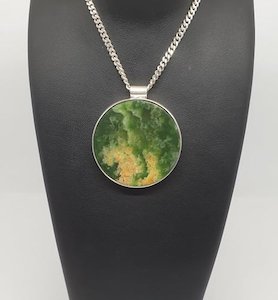 Marama Disc - Sterling Silver Pounamu Large - Te Ana Māori Rock Art