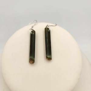 Earrings - Small Pounamu AS4 - Te Ana Māori Rock Art