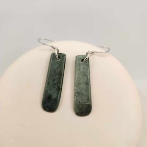 Earrings - Small Pounamu AS13 - Te Ana Māori Rock Art