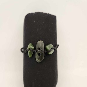 Bracelet - Tripple pounamu AS3 - Te Ana Māori Rock Art