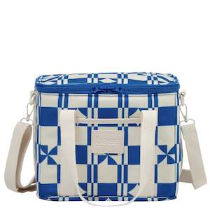 Kitchenware: Base Lunch Cooler Bag - Capri Blue