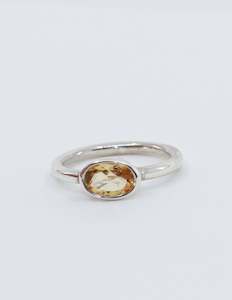 Lisa Webb | Oval Solitaire Citrine Ring