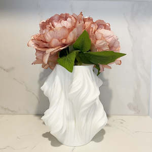 3D Printed Ocean's Embrace Vase White