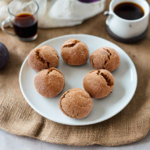 Fig Molasses Cookies - perfect with that cuppa