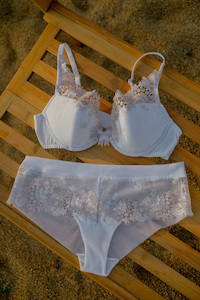 Wish Shorty Brief – Crystal White