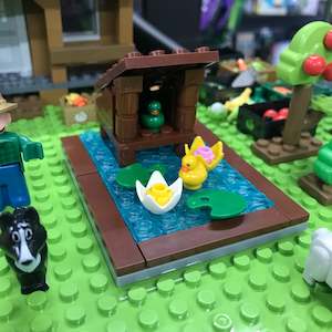 Child minding centre: Farm Brick Sets - Duck Pond & Small Gardens