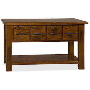 Furniture: Urbana Hall Table