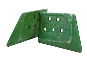 Industrial machinery and equipment: ESKO Bulldozer Blade Tips