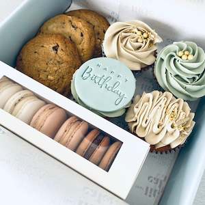 Bakery (with on-site baking): Happy Birthday Gift Box