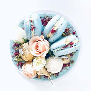 Bakery (with on-site baking): Mini Floral Cake