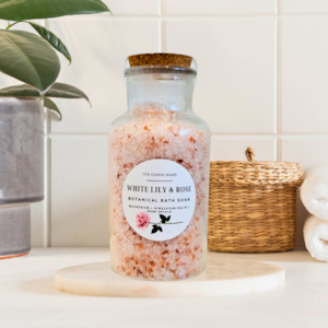 White Lily & Rose Botanical Bath Soak | Glass Bottle