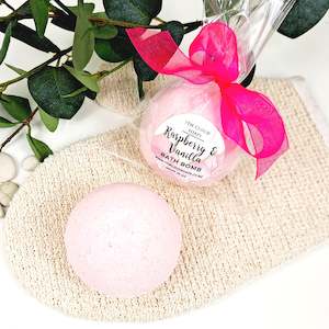 Raspberry & Vanilla Bath Bomb | With Shea Butter