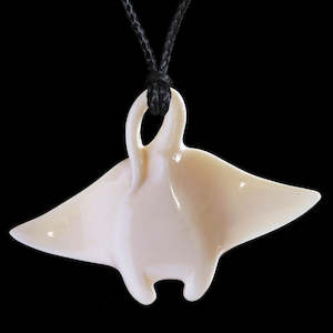 Bone Pendant, Manta Ray - Whai