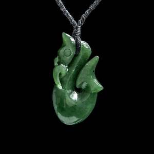 Hei Matau-Manaia hook, Jade Pendant