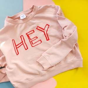 Screen printing: HEY Pink Crop Sweater