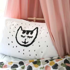 PAINT YOUR OWN PILLOWCASE Art Kit