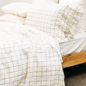 Toetoe Linen Duvet Cover - Marble Grid