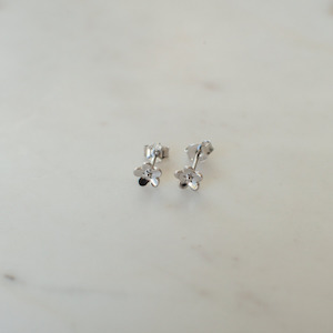 Sophie: Daisy Day Studs - Silver