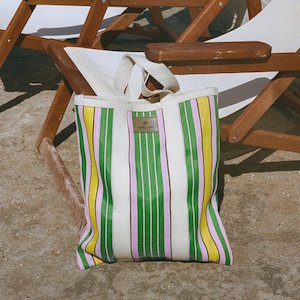 Gunes Swim: Portfolio Bag - Kelly Green