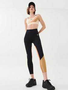 Clothing: Comeback Legging