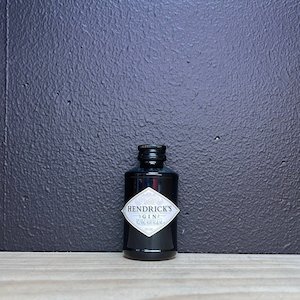 Liquor store: Hendricks Gin 50ml Mini