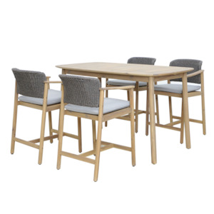 Furniture: FREEPORT OUTDOOR BAR LEANER & 4 BAR CHAIRS