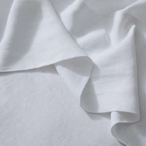 Bedding: Ravello Linen Flat Sheet | White | King