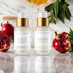 Direct selling - cosmetic, perfume and toiletry: Manuka Honey Night Repair & Face Serum Duo THE BODY BAKERY