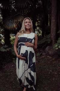 maternity clothes: Sienna Dress ~ Black & Cream