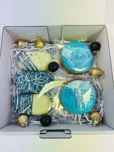 Cake: Father's Day Cookie & Cakesicle Gift Box