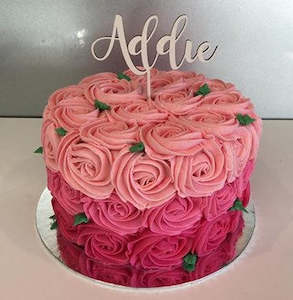 Cake: Rosette Cake with leaves