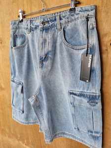 HUFFER 3D Cargo Denim Short Light Wash