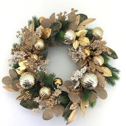 Gold Bauble Wreath