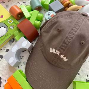 Clothing: Mum Era Cap (Brown2)