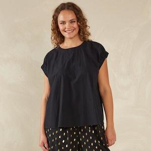 Clothing: Adelfia Top - Domino