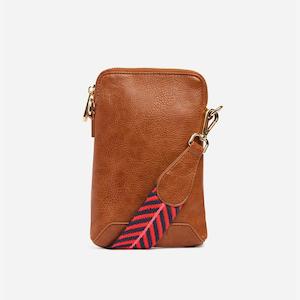 Clothing: Sullivan Phone Bag - Tan Pebble