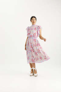 Clothing wholesaling: Charlie Midi Dress - Sky Daisies