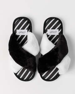 Clothing wholesaling: Crossover Hotel Slide - Black/White