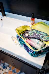 Clothing wholesaling: Cosmetic Bag - Large - Monstera Print