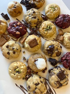 Biscuit manufacturing: 8 Chunky Cookies Mix Box