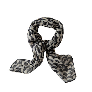 Sophie- Waves Mini Scarf Sand