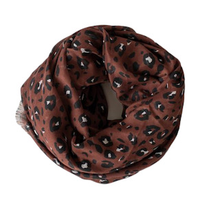 Sophie - Leopard Maxi Scarf Rosewood