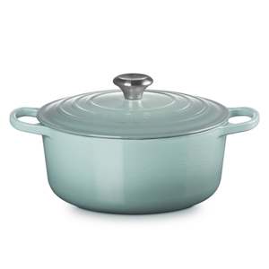 Le Creuset - Signature Round Casserole 24cm - Sea Salt