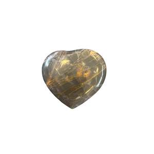 Non-store-based: 61g Black Moonstone Heart